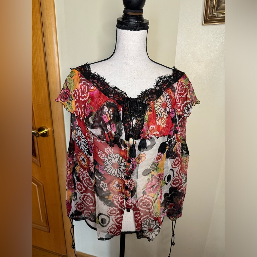 Dolce &Gabbana silk blouse top sz 48 USA Sz 12/14 off the shoulder lace inserts